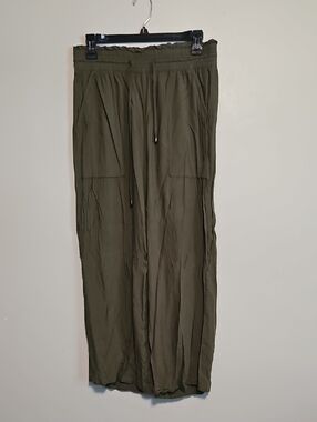 Abercrombie & Fitch Olive Drawstring Lightweight Pants